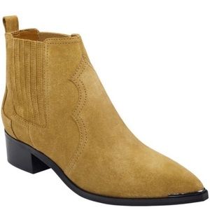Marc Fisher Yohani Western Suede Ankle Boots Size 7